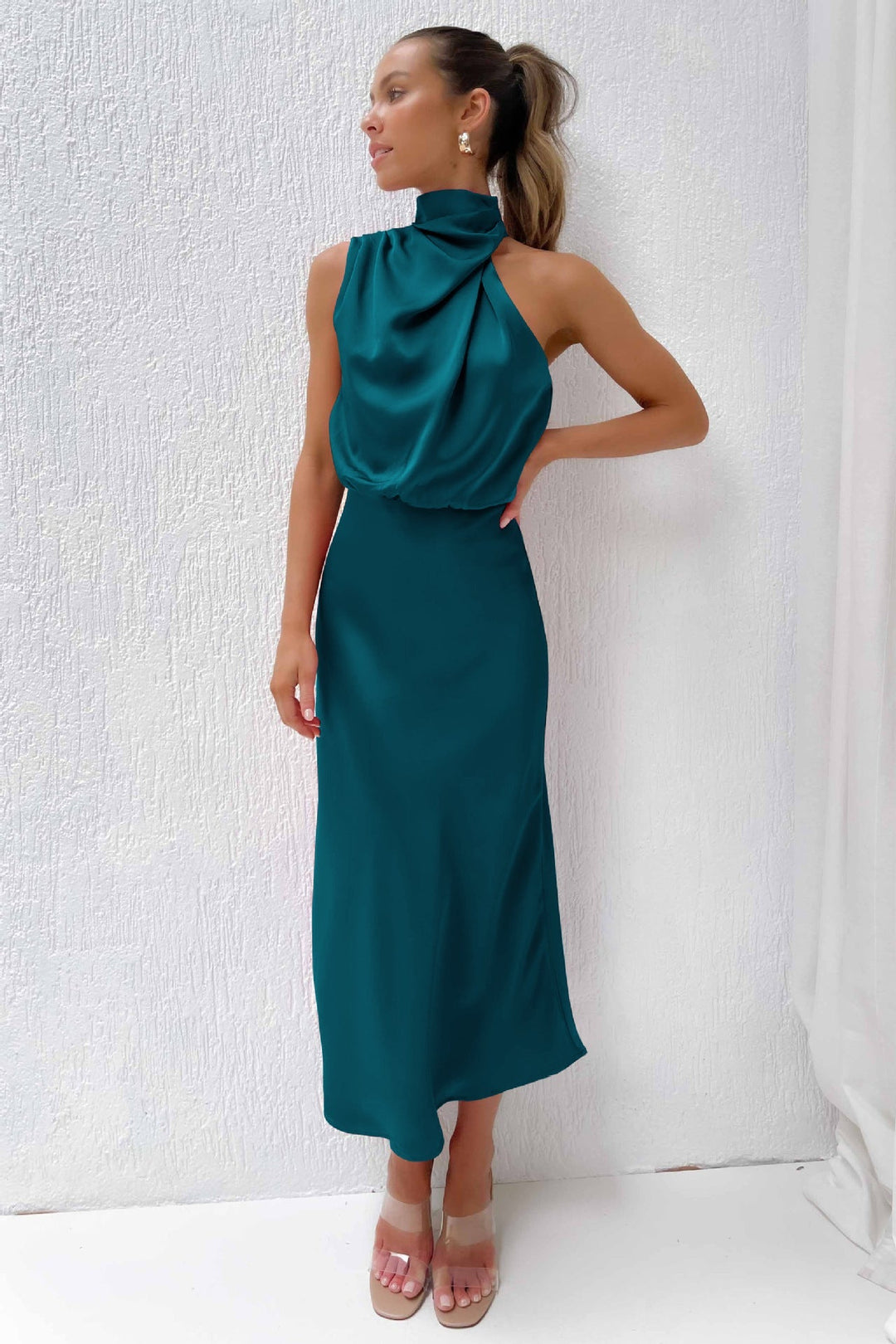 Women’s Elegant Halter Neck Satin Midi Dress